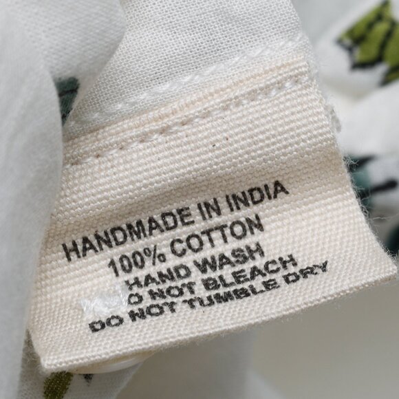 V de Vinster White & Green Oversized Palm Tree Print Tunic - Picture 11 of 12